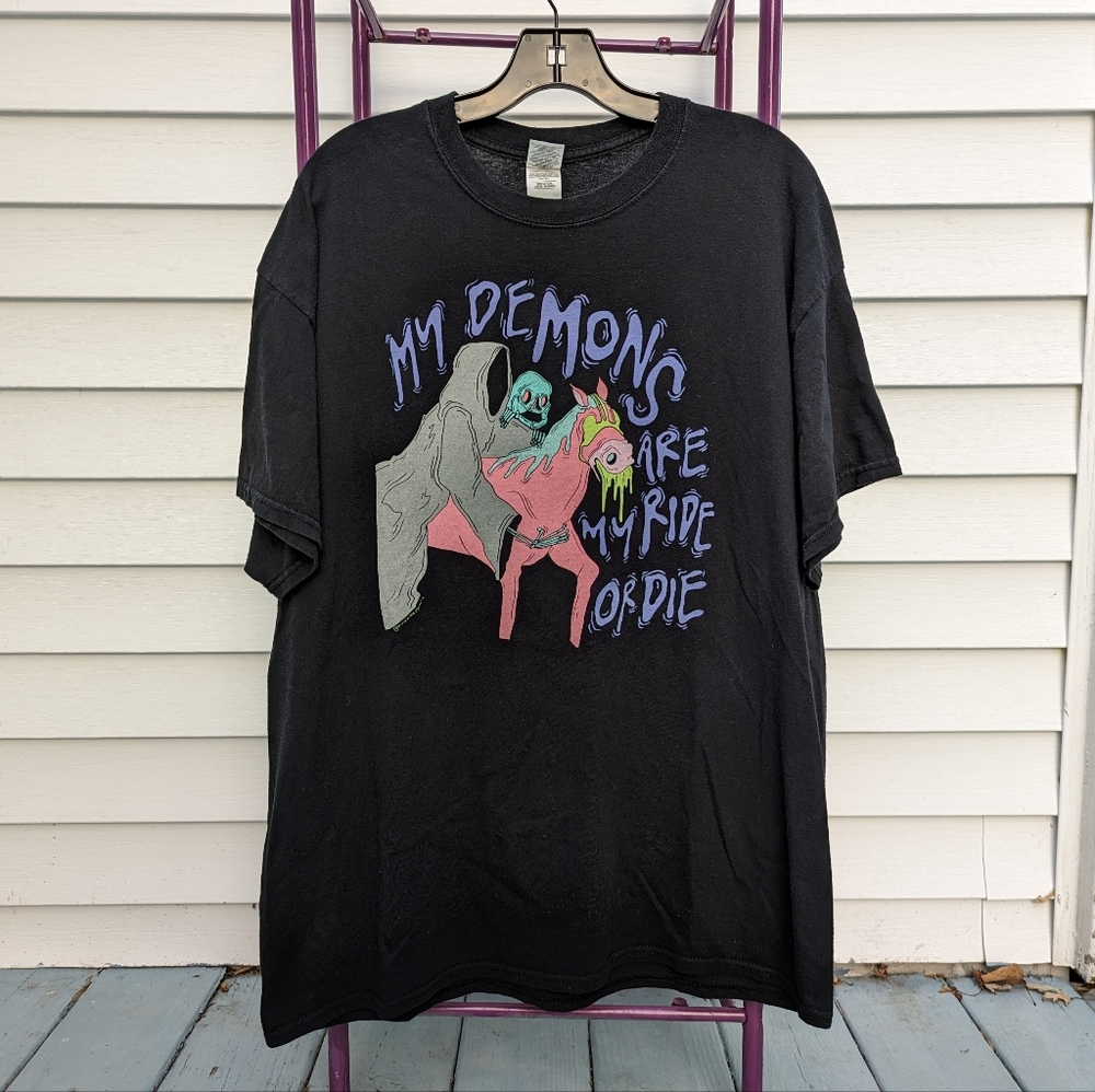 Emma Atterbury demons T-shirt